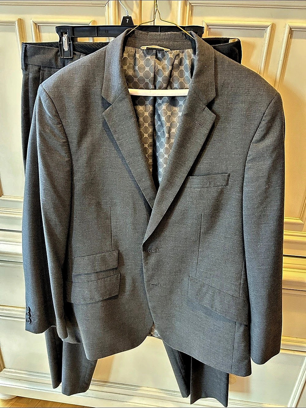 Haggar Gray Two-Piece Suit Like New